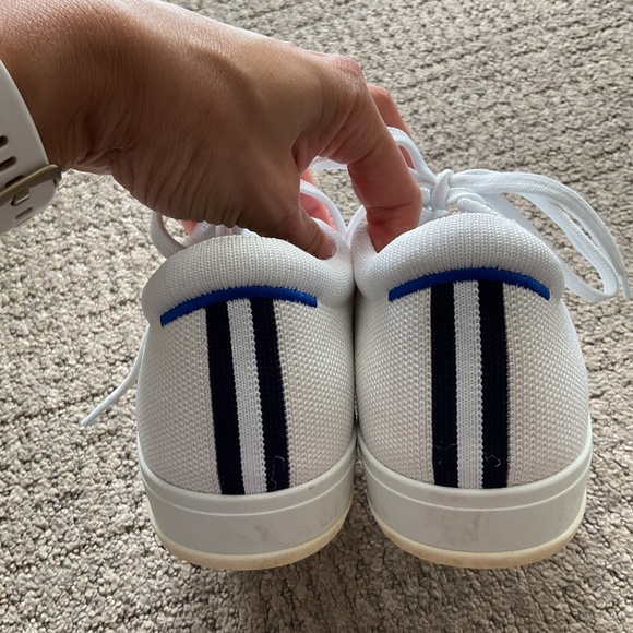 Rothy's The Lace Up Sneaker size 9 removeable insoles machine washable - Picture 10 of 12